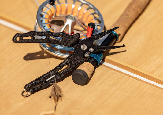 kastking speed demon pliers with sheath resist rust