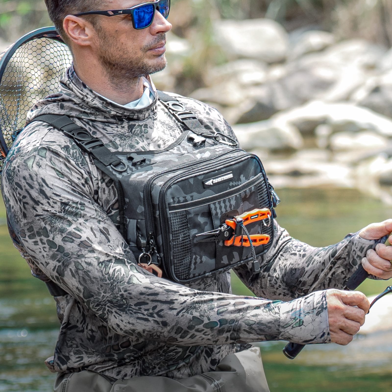 KastKing BaitSpace Fishing Chest Pack