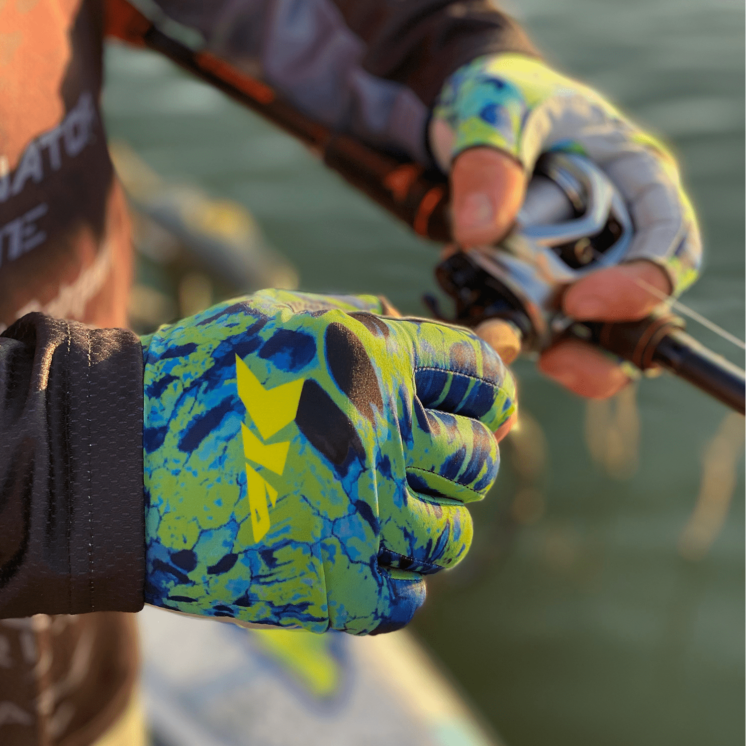 KastKing Sol Armis Sun Gloves